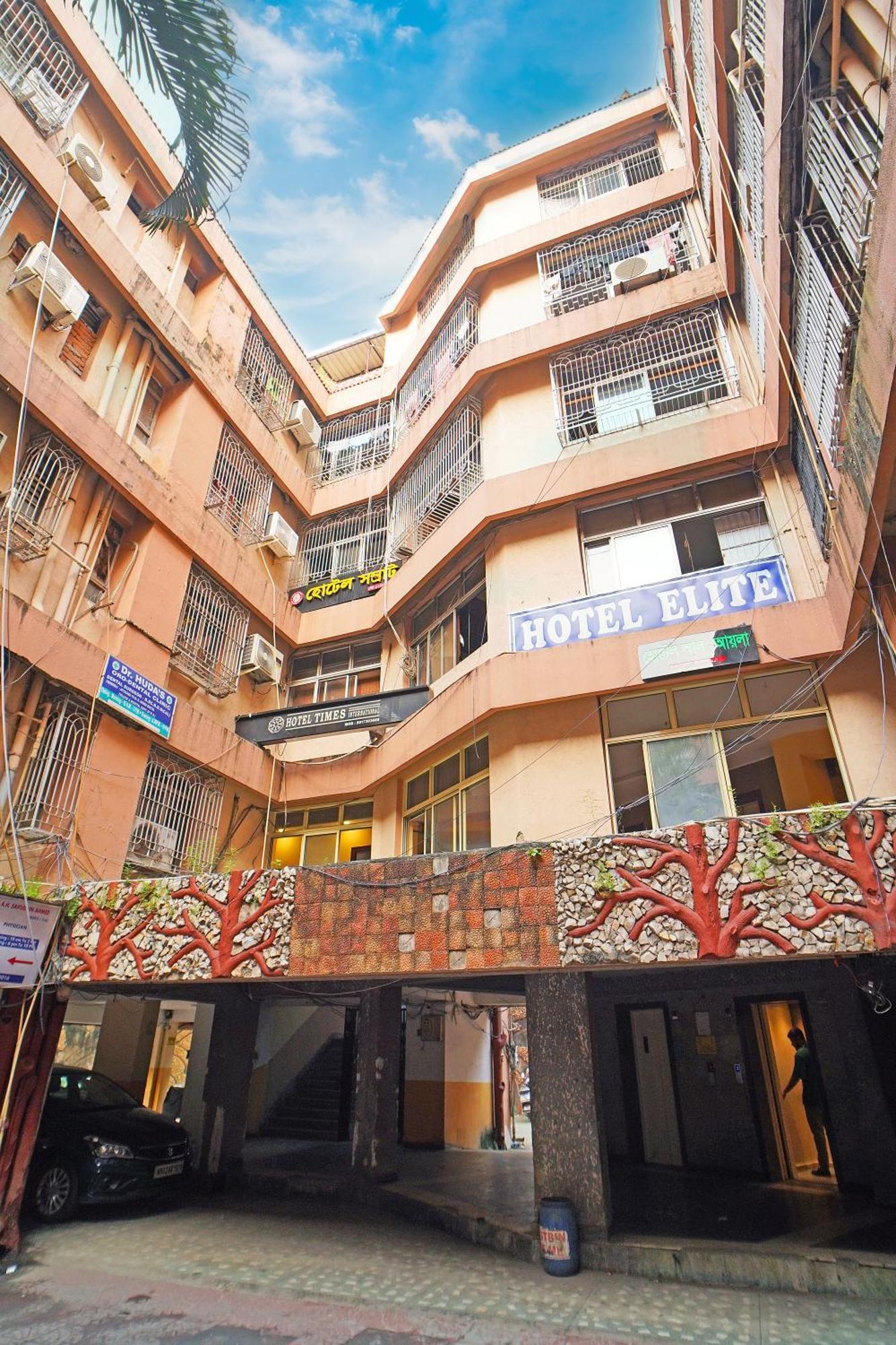 Hotel Samrat Near Victoria Memorial !! Couple Friendly !! 3*